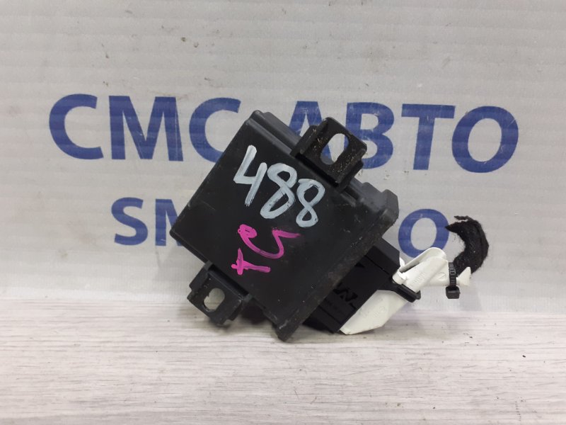 Блок управления светом Touareg 2011 NF 3.6