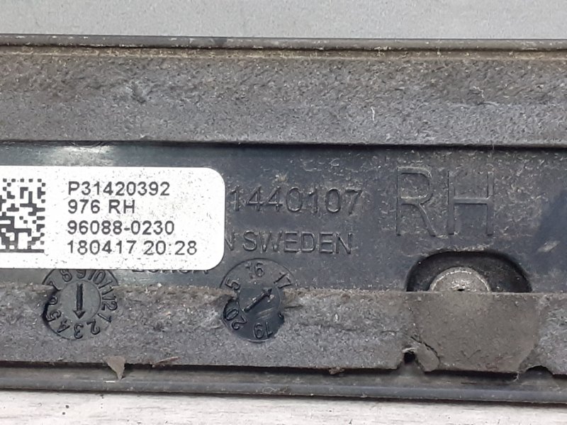 Молдинг крыла передний правый Volvo V90 V90 2.0 b4204t23