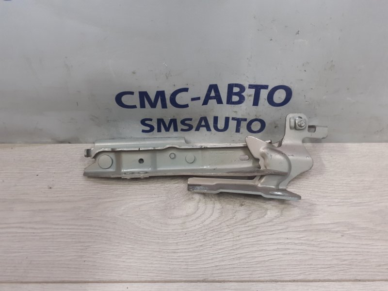 Петля капота левая Volvo V40 V40 Cross country B5204T9 31385071 контрактная