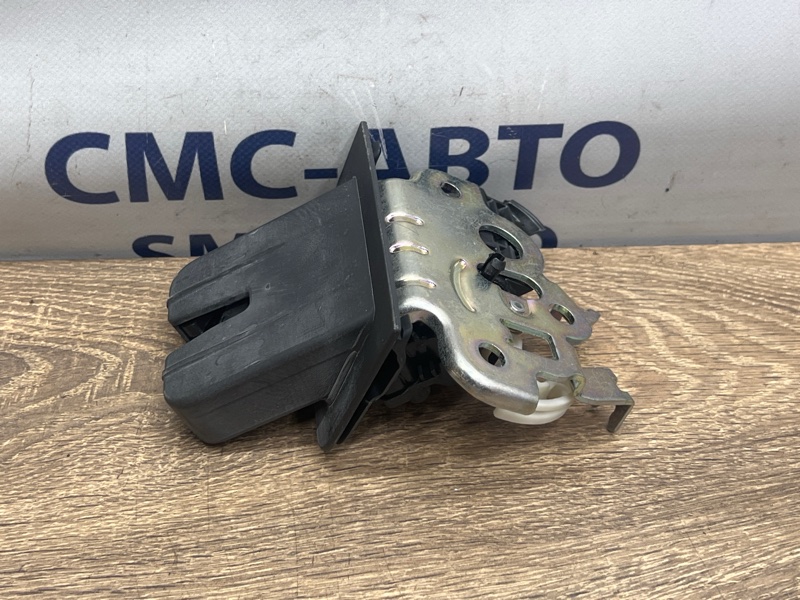 Замок багажника Audi A6 C7 2.0 CYP