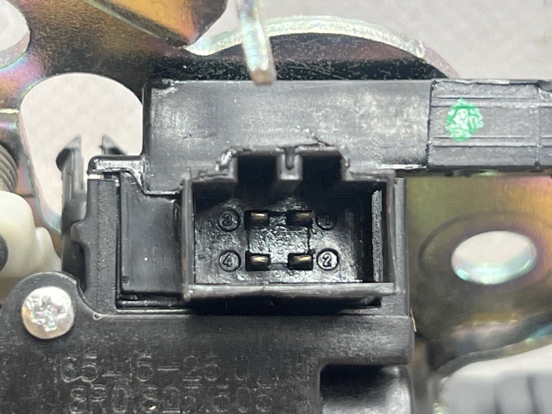 Замок багажника A6 C7 2.0 CYP