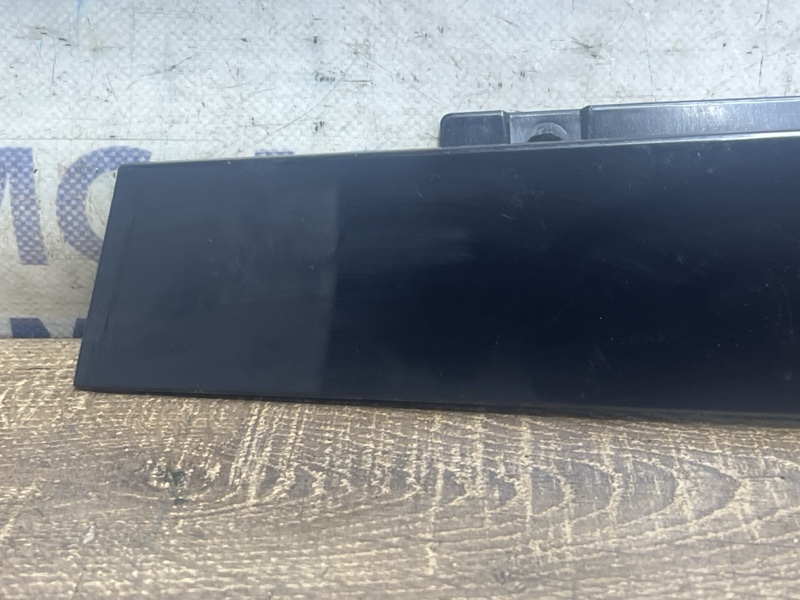 Накладка двери вертикальная передняя правая Q5 8R 3.0TD Накладка двери вертикальная передняя правая Q5 8R 3.0TD