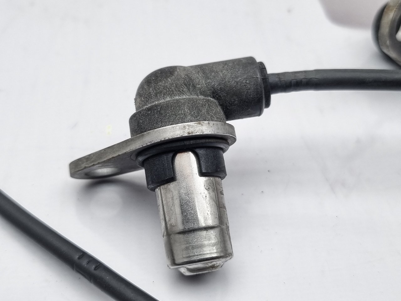 Датчик ABS задний Grand Escudo 2002 TX92W H27A