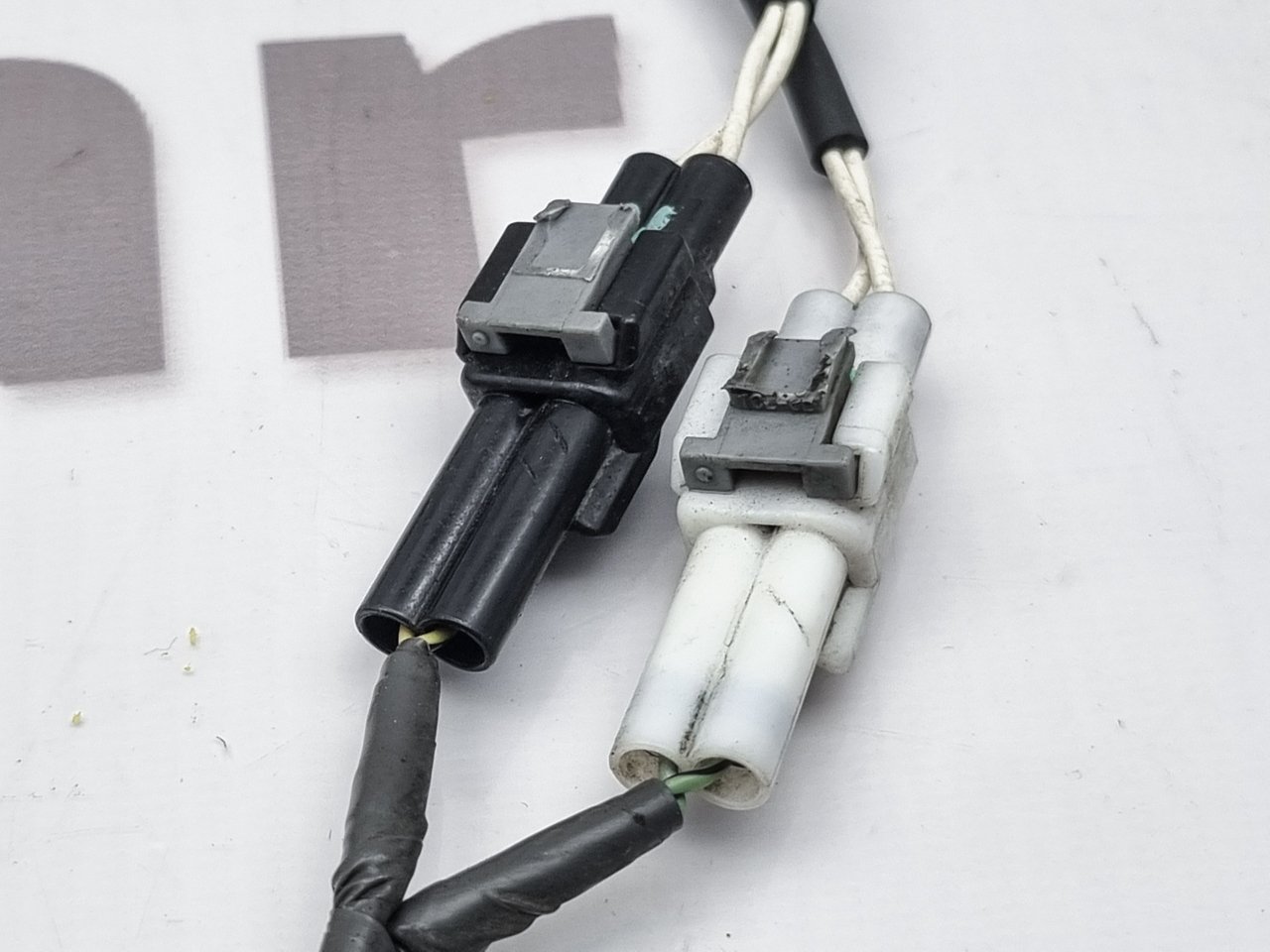 Датчик ABS задний Grand Escudo 2002 TX92W H27A