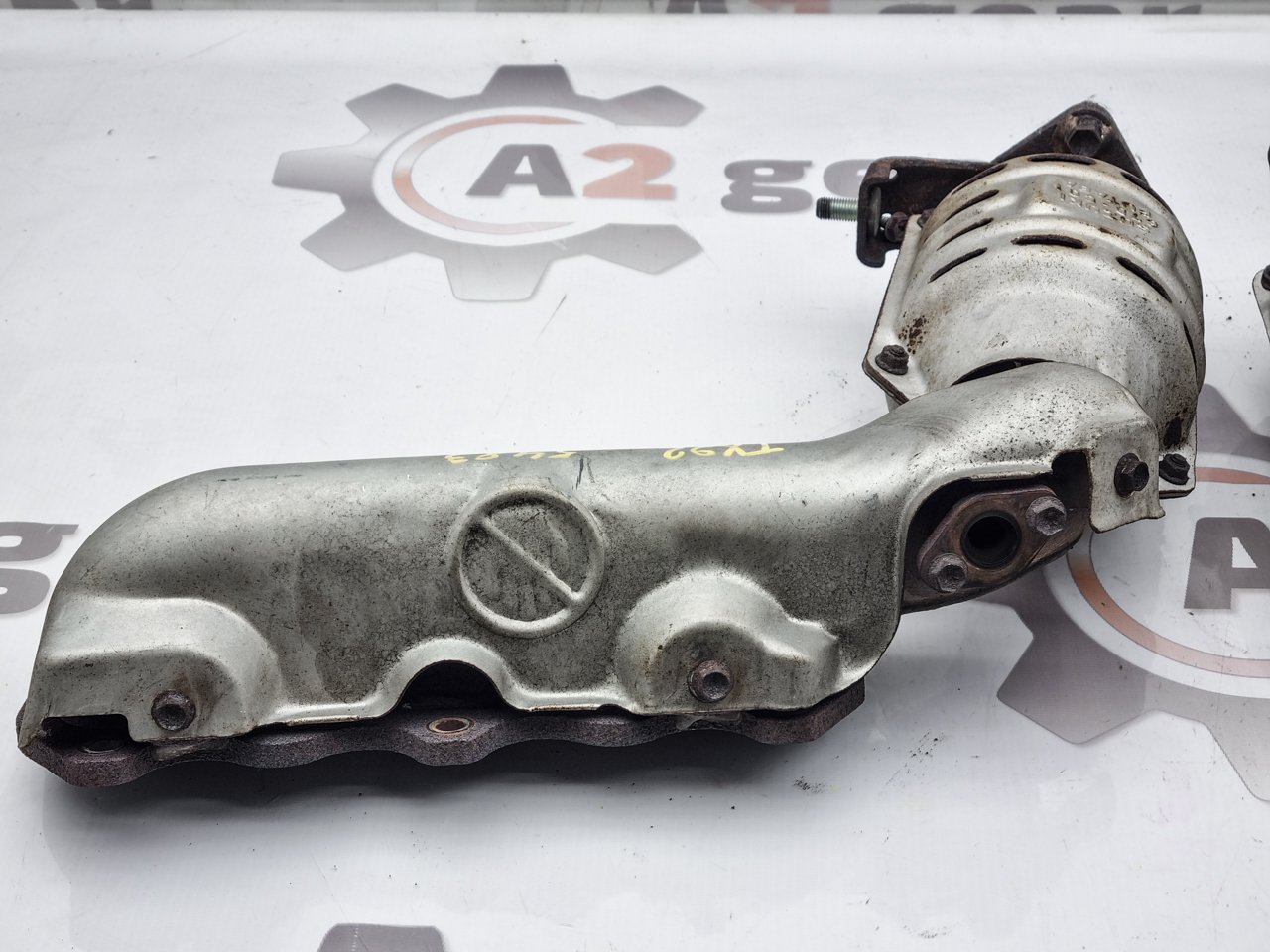 Коллектор выпускной Grand Escudo 2002 TX92W H27A Коллектор выпускной Grand Escudo 2002 TX92W H27A