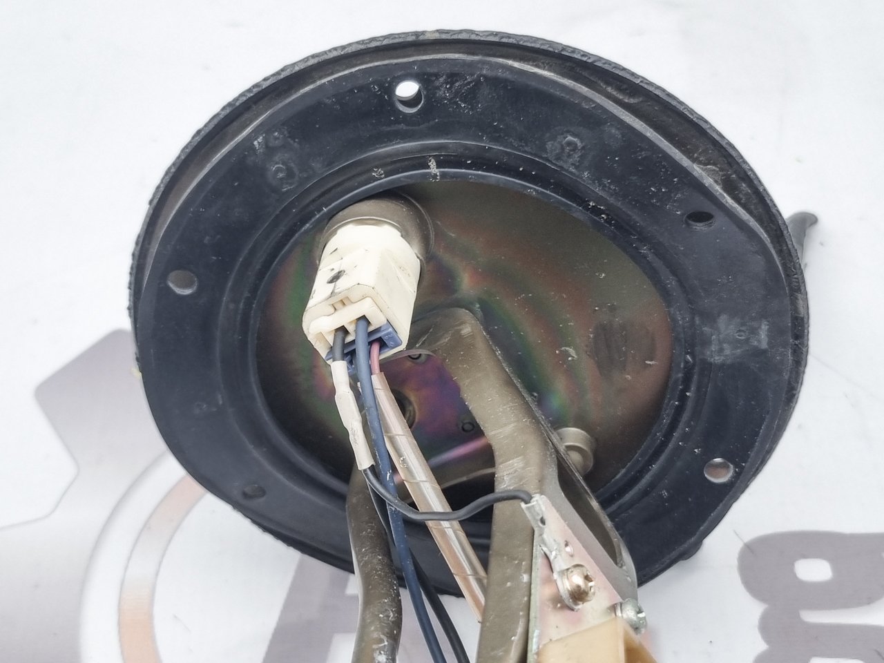 Топливный насос в сборе Grand Escudo 2002 TX92W H27A