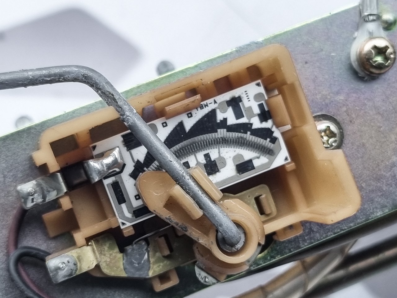 Топливный насос в сборе Grand Escudo 2002 TX92W H27A