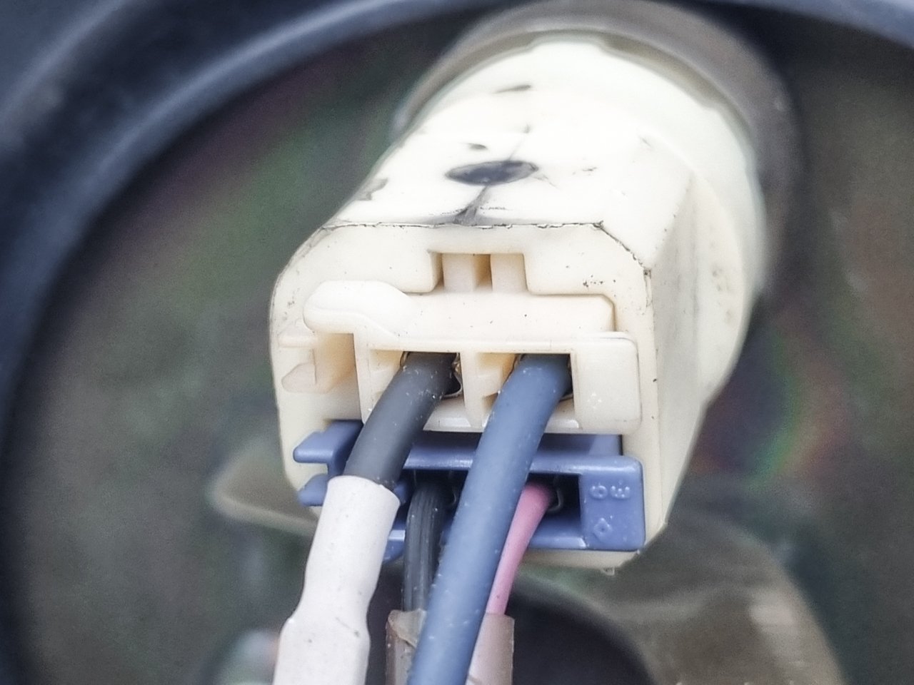 Топливный насос в сборе Grand Escudo 2002 TX92W H27A