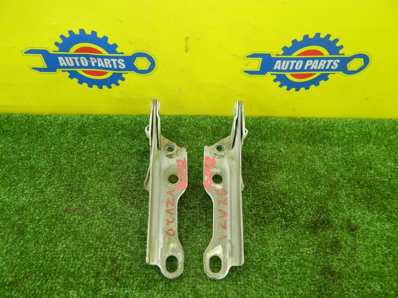 Петля капота CAMRY PROMINENT VZV20