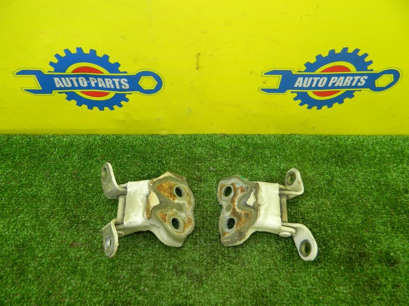 Петля двери передняя левая CAMRY PROMINENT VZV20