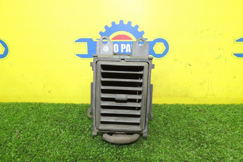 Регулятор направления воздушного потока левый TOYOTA DYNA LY161 3L контрактная
