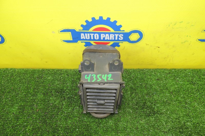 Регулятор направления воздушного потока левый DYNA LY161 3L