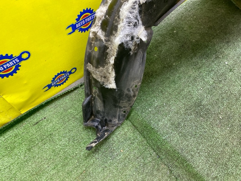 Подкрылок передний правый PRIUS NHW20 1NZFXE