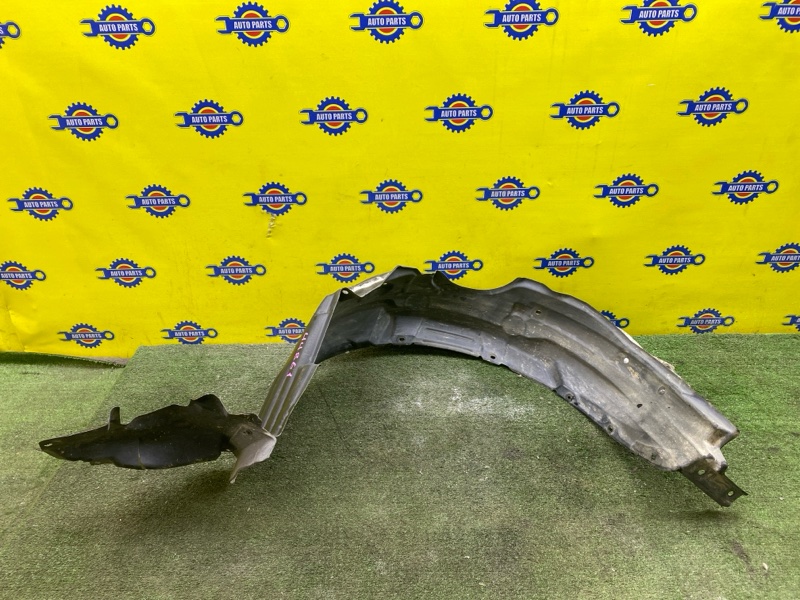 Подкрылок передний правый PRIUS NHW20 1NZFXE