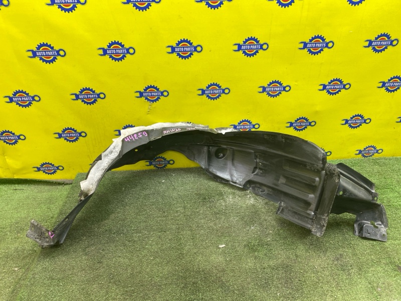 Подкрылок передний правый PRIUS NHW20 1NZFXE