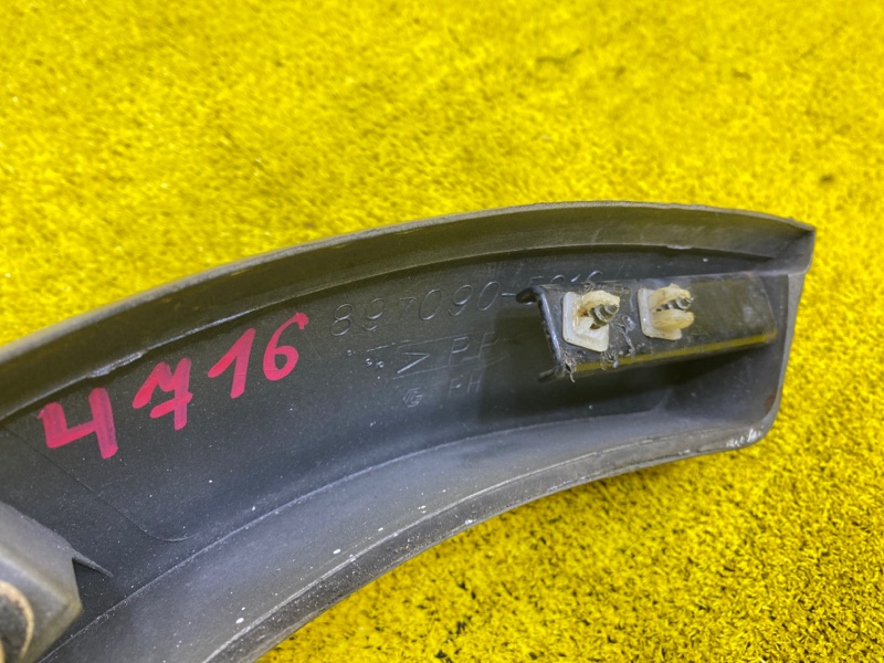 Расширитель крыльев задний правый BIGHORN Цвет 748 UBS69GW/UBS69DW 4JG2T