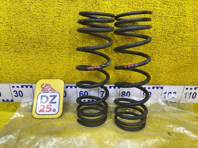Пружина задняя ISUZU BIGHORN 1999/ЛЕВЫЙ/ПРАВЫЙ UBS73GW/UBS73DW 4JX1 8971140540 контрактная