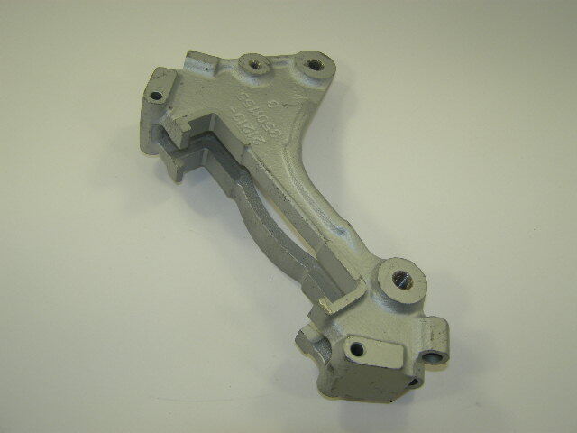 Кронштейн суппорта ЛАДА 2121-21213 Нива.прав. новая