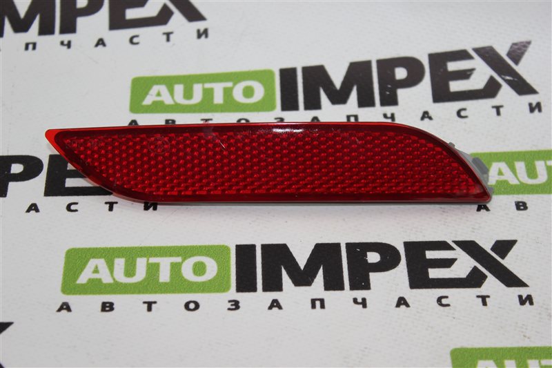 Катафот задний правый Toyota CAMRY 2018-2023 V70 V75 81910-33030 новая