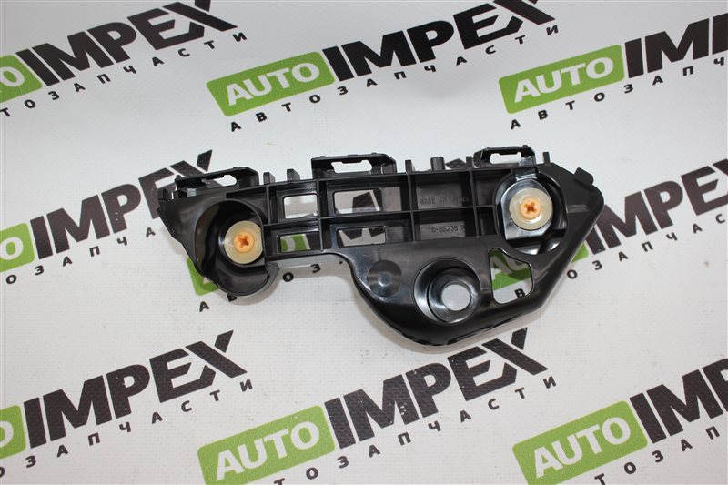 Крепление бампера правое Toyota CAMRY 2018-2023 V70 V75 52535-33060 новая