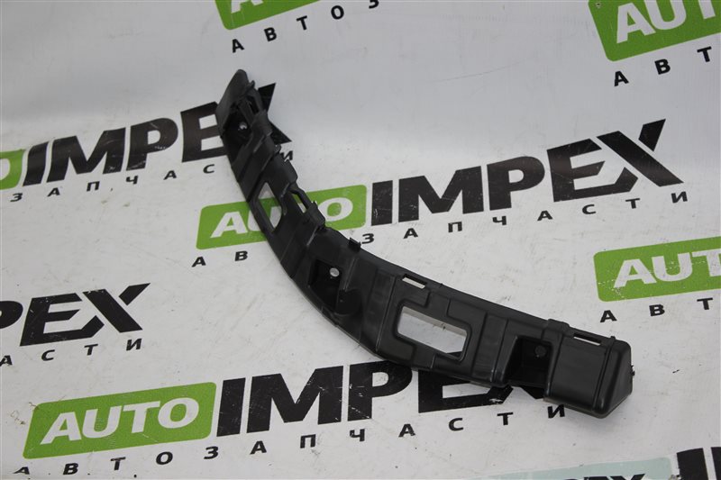 Крепление бампера Верхнее правое Hyundai SONATA 8 DN