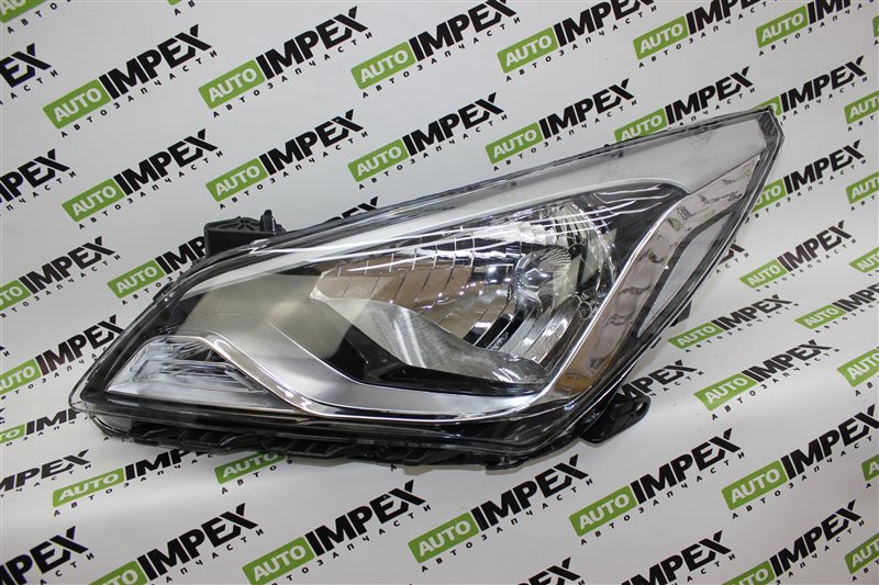 Фара левая Hyundai SOLARIS 2014-2016 I рест 921014L600 новая