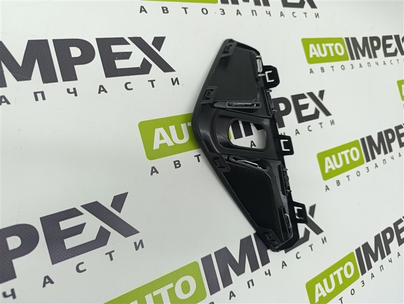 Рамка ПТФ правая F7 2022-2024