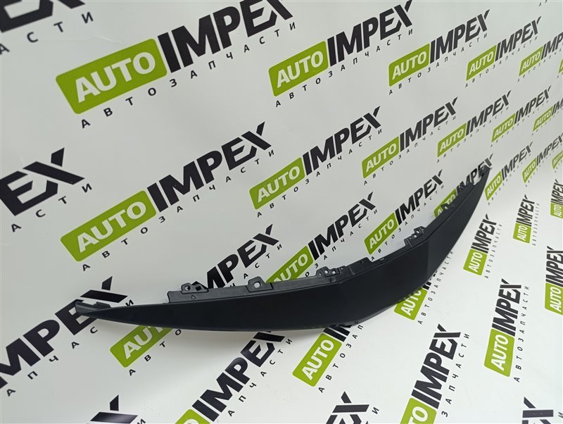 Накладка на бампер передняя CAMRY V75 2021- рест