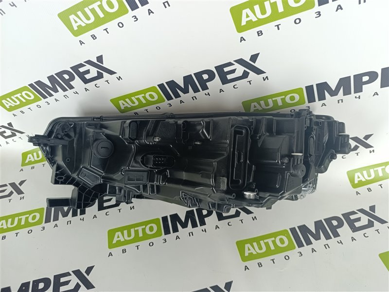 Фара правая Led передняя OCTAVIA 2021- A8 с 2021- Фара правая Led передняя OCTAVIA 2021- A8 с 2021-