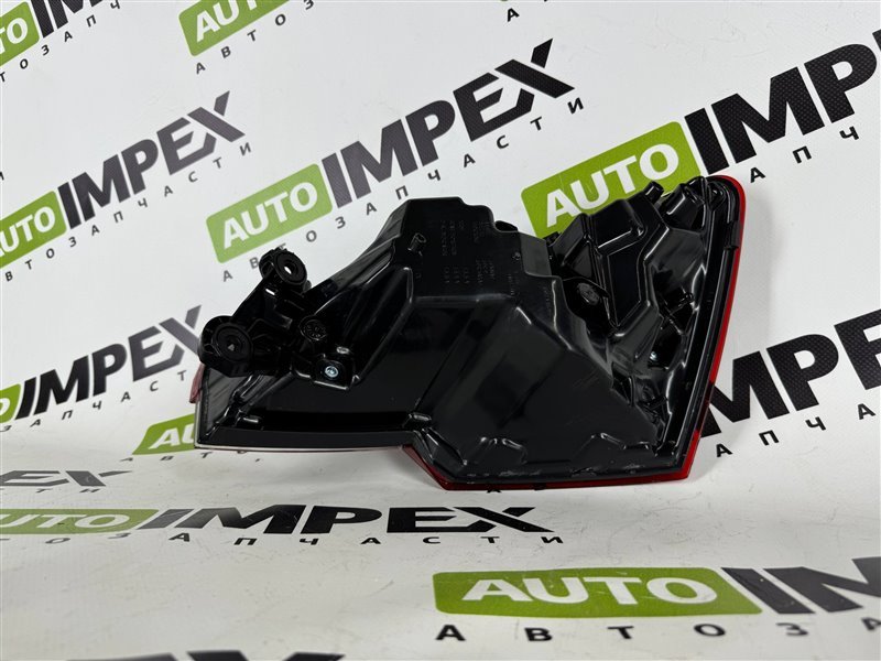 Фонарь левый OCTAVIA 2021- A8 с 2021-