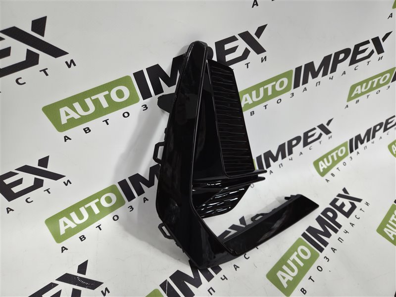 Заглушка ПТФ правая Chery Arrizo 8