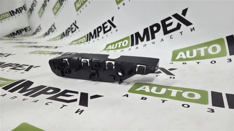 Кронштейн передний левый Arrizo 8 2022-