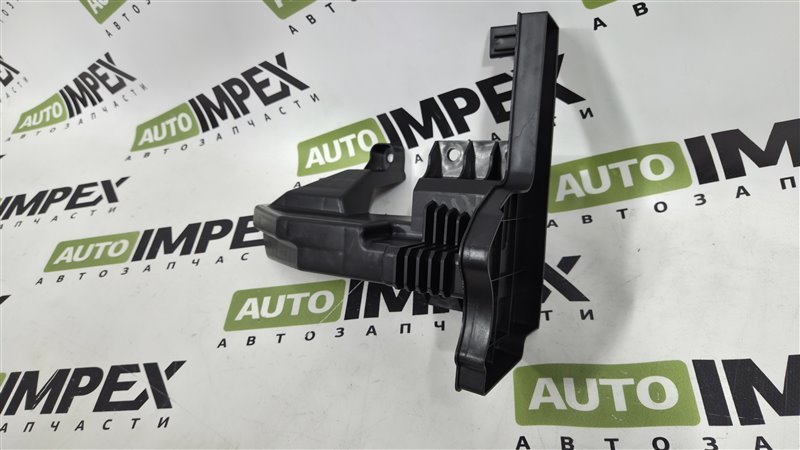 Кронштейн фары правый Geely Atlas Pro
