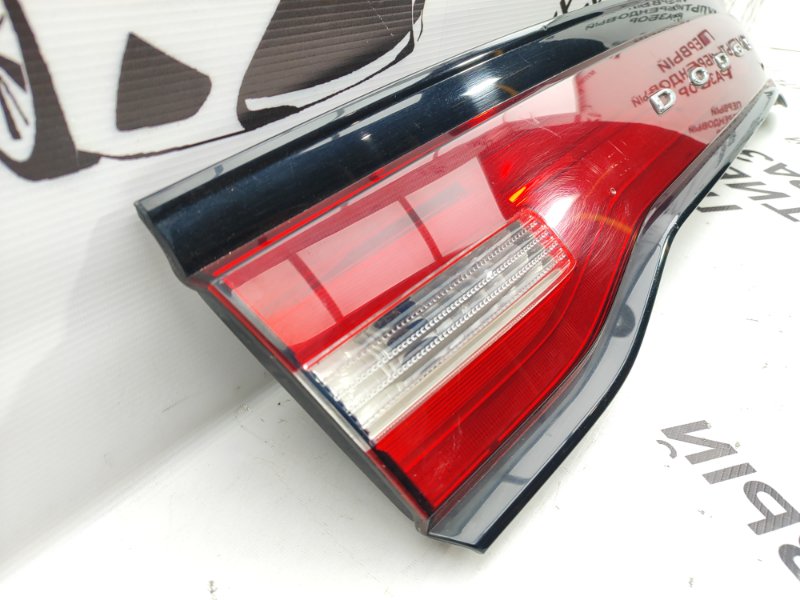 Фонарь крышки багажника Charger LD