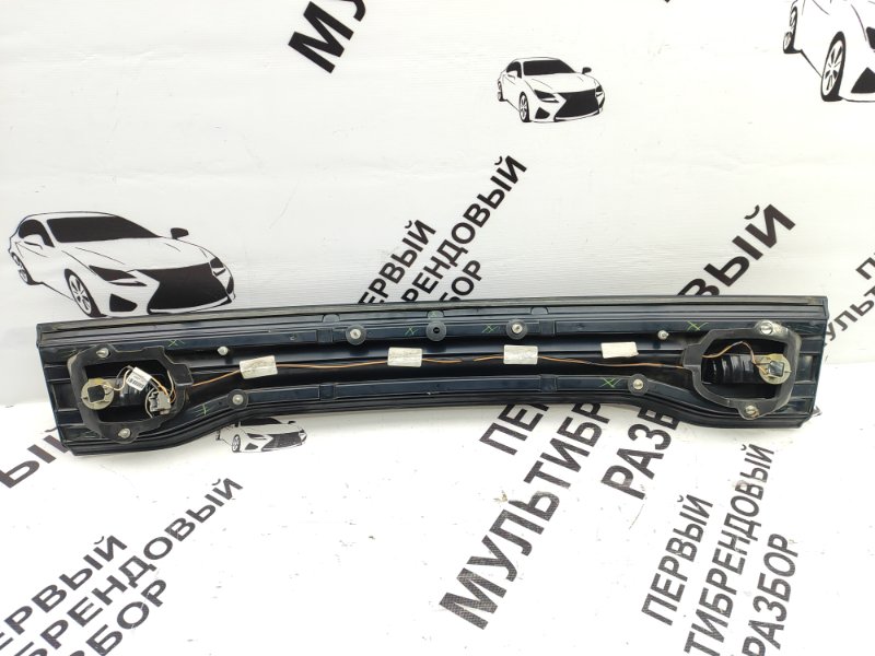 Фонарь крышки багажника Charger LD