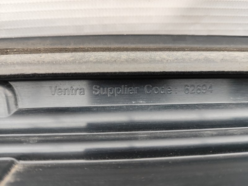 Фонарь крышки багажника Charger LD