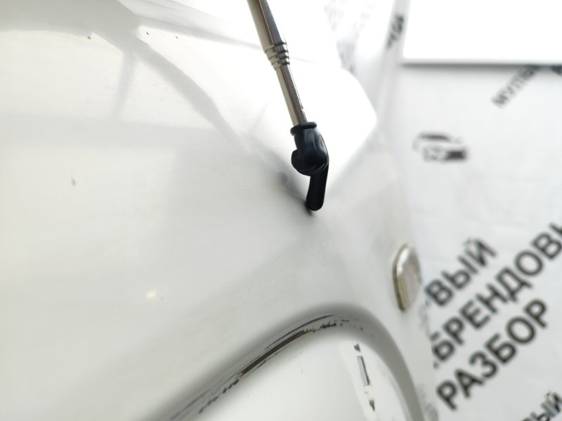 Крыло переднее левое Land Cruiser Prado 120