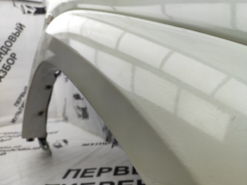 Крыло переднее правое Land Cruiser Prado 120