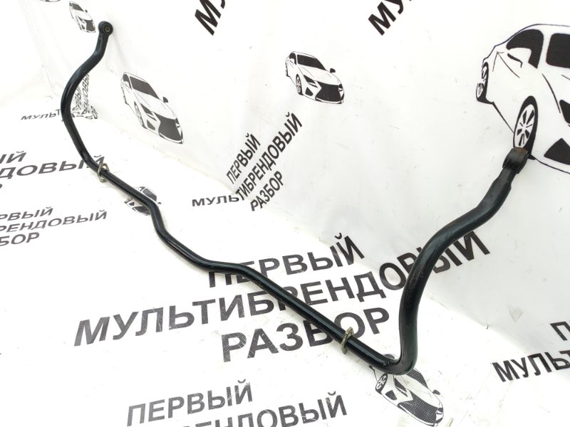 Стабилизатор задний Toyota Land Cruiser 200