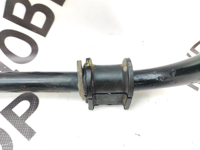 Стабилизатор задний Land Cruiser 200 Стабилизатор задний Land Cruiser 200