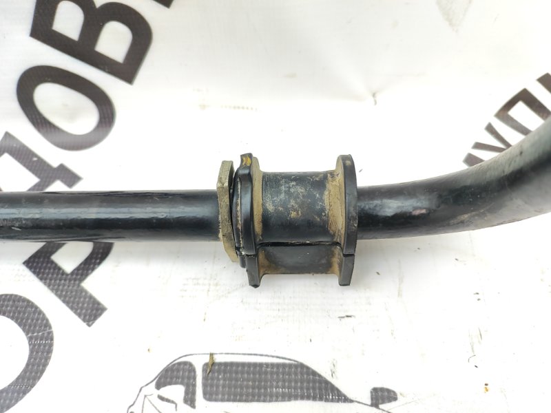 Стабилизатор задний Land Cruiser 200