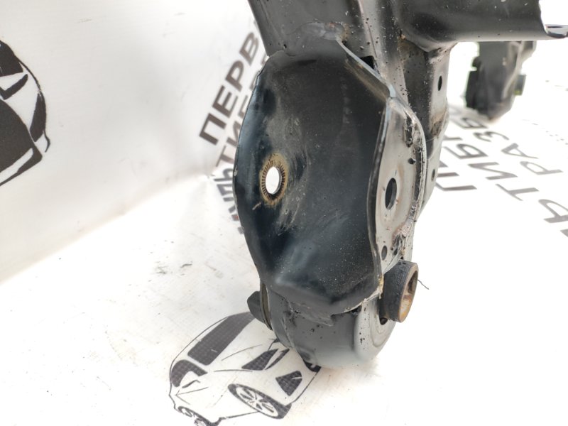 Подрамник передний RX350 2