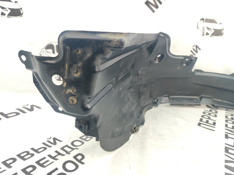 Подкрылок передний правый Rav4 30 Подкрылок передний правый Rav4 30