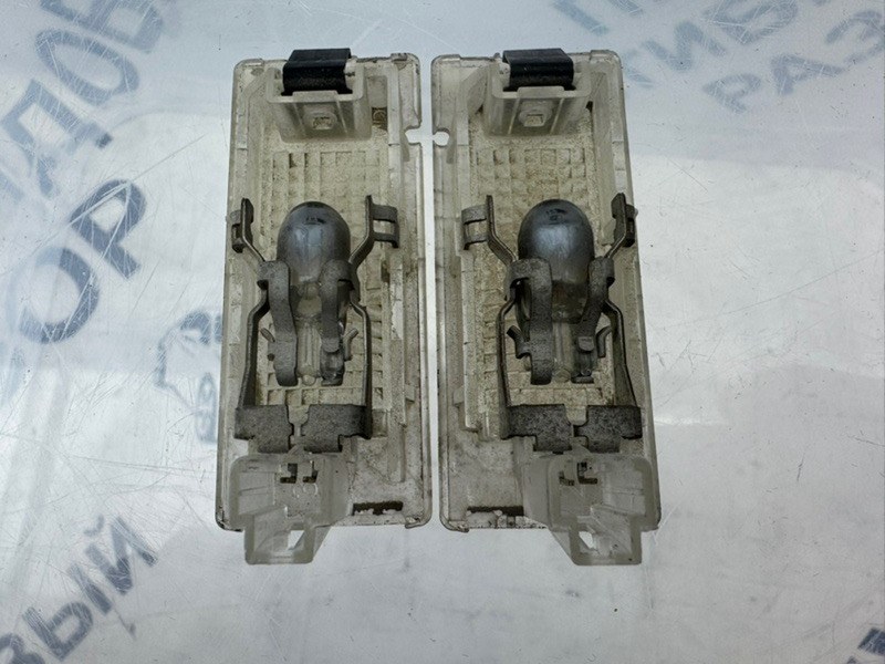 Плафон подсветки багажника Jetta 6