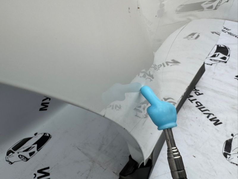 Дверь боковая задняя правая Rav4 40