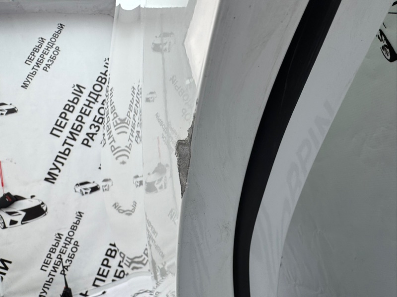 Дверь боковая задняя левая Rav4 40