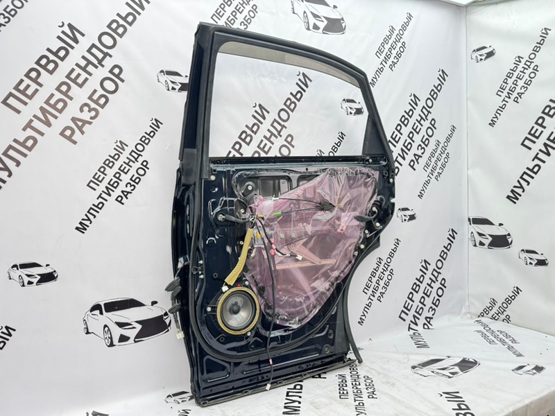 Дверь боковая задняя правая RX 3