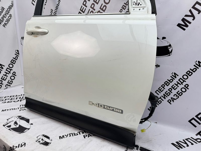 Дверь боковая передняя правая Rav4 40