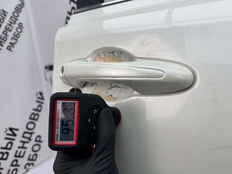 Дверь боковая передняя правая Rav4 40