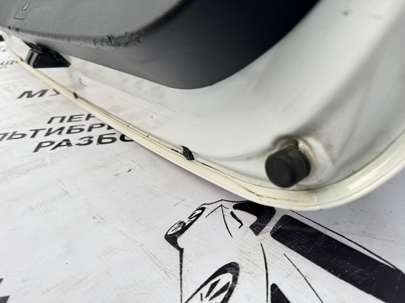 Крышка багажника ix35 1